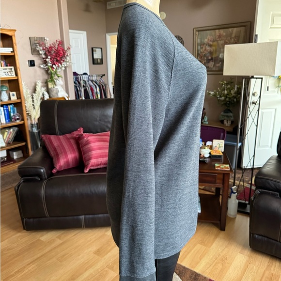Goodfellow & Co gray long sleeve sweater-size M - Picture 3 of 9